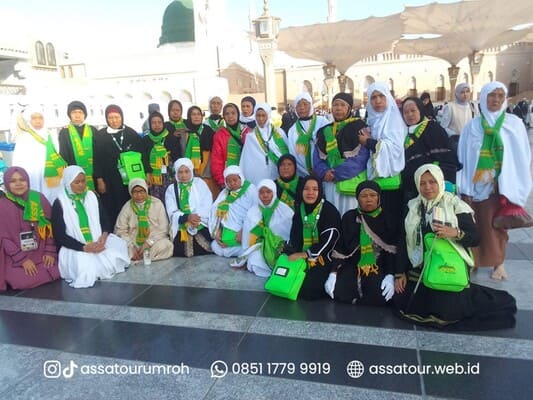 Galeri Foto Jamaah Assa Tour Indonesia Madinah