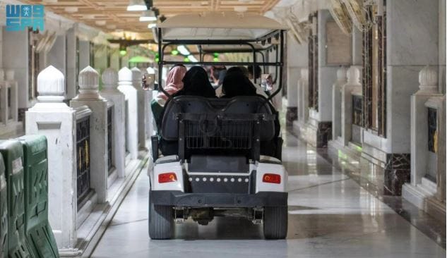 Saudi sedia mobil listrik dan jalur khusus lansia disabilitas